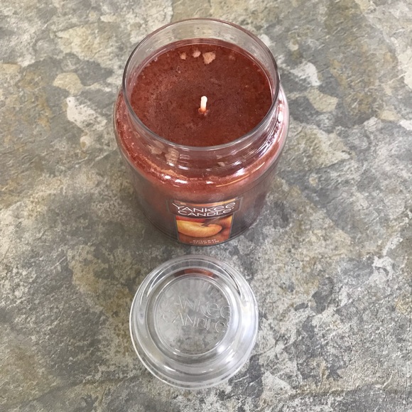 Yankee Candle Spiced Pumpkin Lg 22 oz. Jar, New - Picture 3 of 6